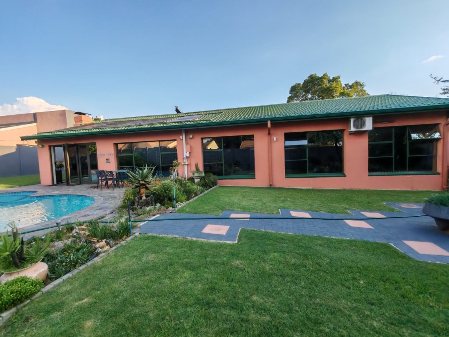 3 Bedroom Property for Sale in Sasolburg Ext 11 Free State